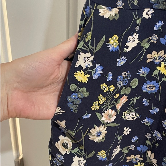 LOFT Navy Floral Jumpsuit - Picture 6 of 7